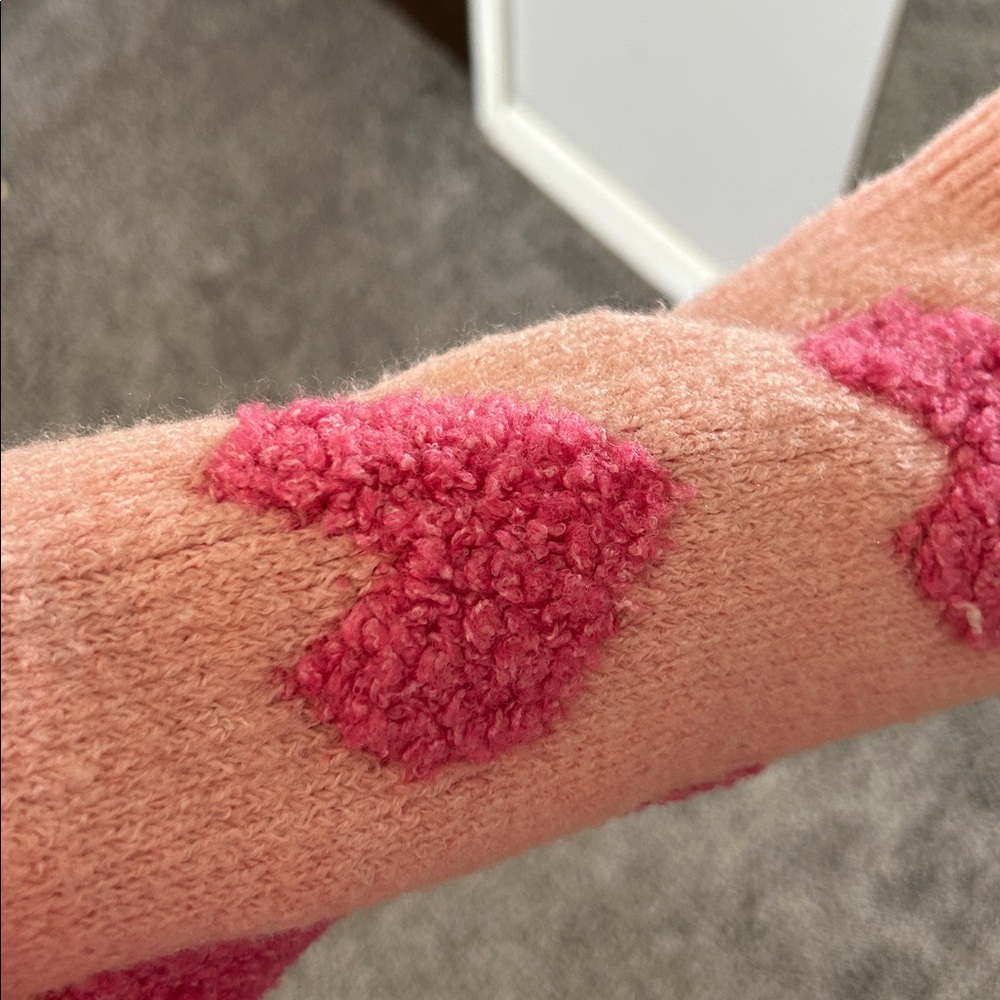 Pink Heart Pattern Sweater - Picture 2 of 3